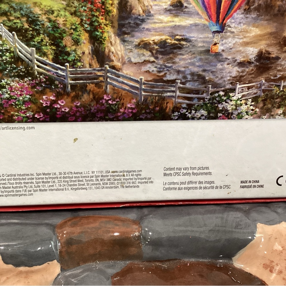 SEALED - 1000 Piece Puzzle - Balloons Over Cottage Cove - Like New - Picture 9 of 10